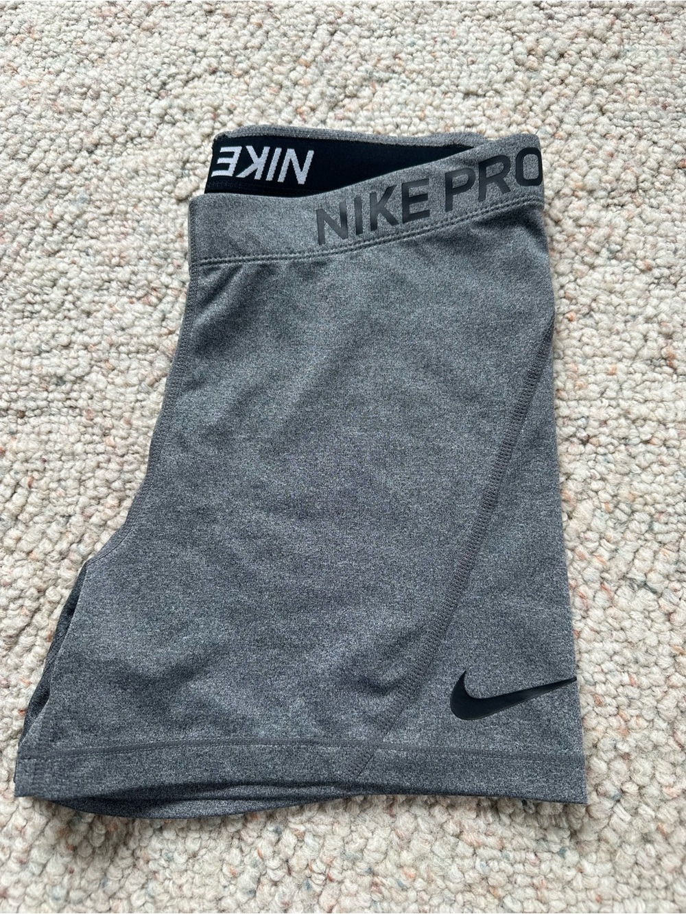 Nike Pro Women's Charcoal Gray Performance Shorts 3”